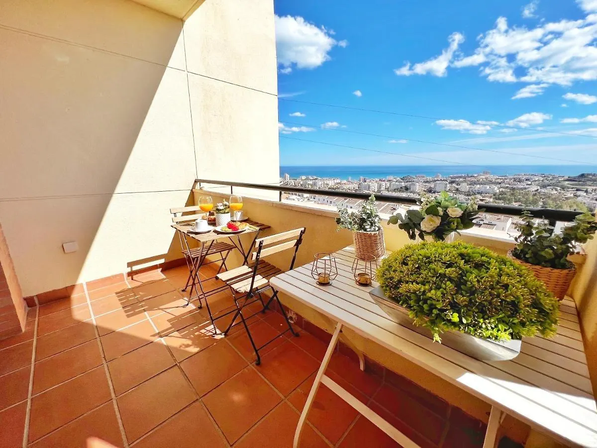 Apartment 797 Holiday Rentals - Precioso Piso Para 6 Con Vista Al Mar 180 Grados Benalmadena Spain