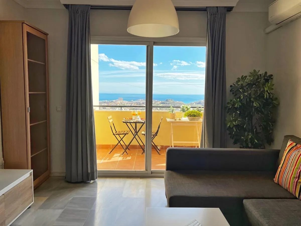 797 Holiday Rentals - Precioso Piso Para 6 Con Vista Al Mar 180 Grados Benalmadena Spain