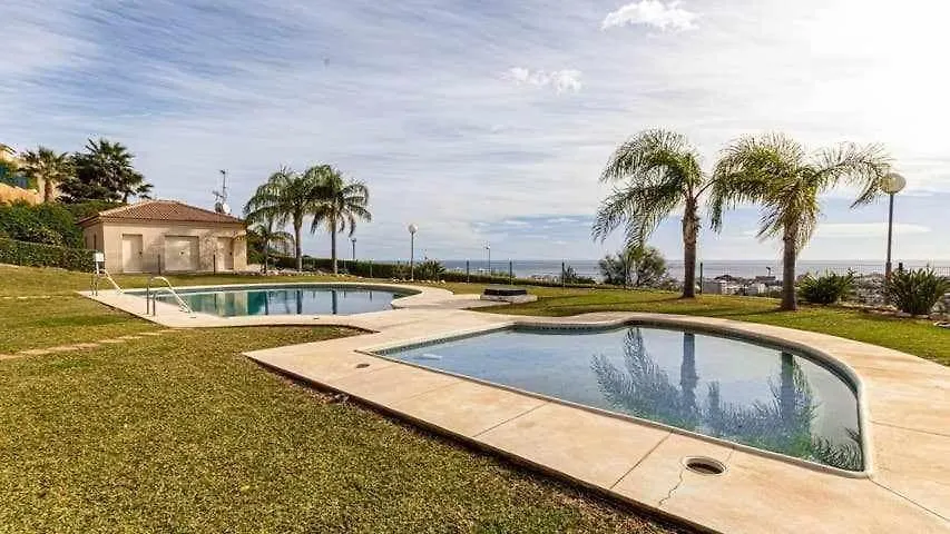 Apartment 797 Holiday Rentals - Precioso Piso Para 6 Con Vista Al Mar 180 Grados Benalmadena