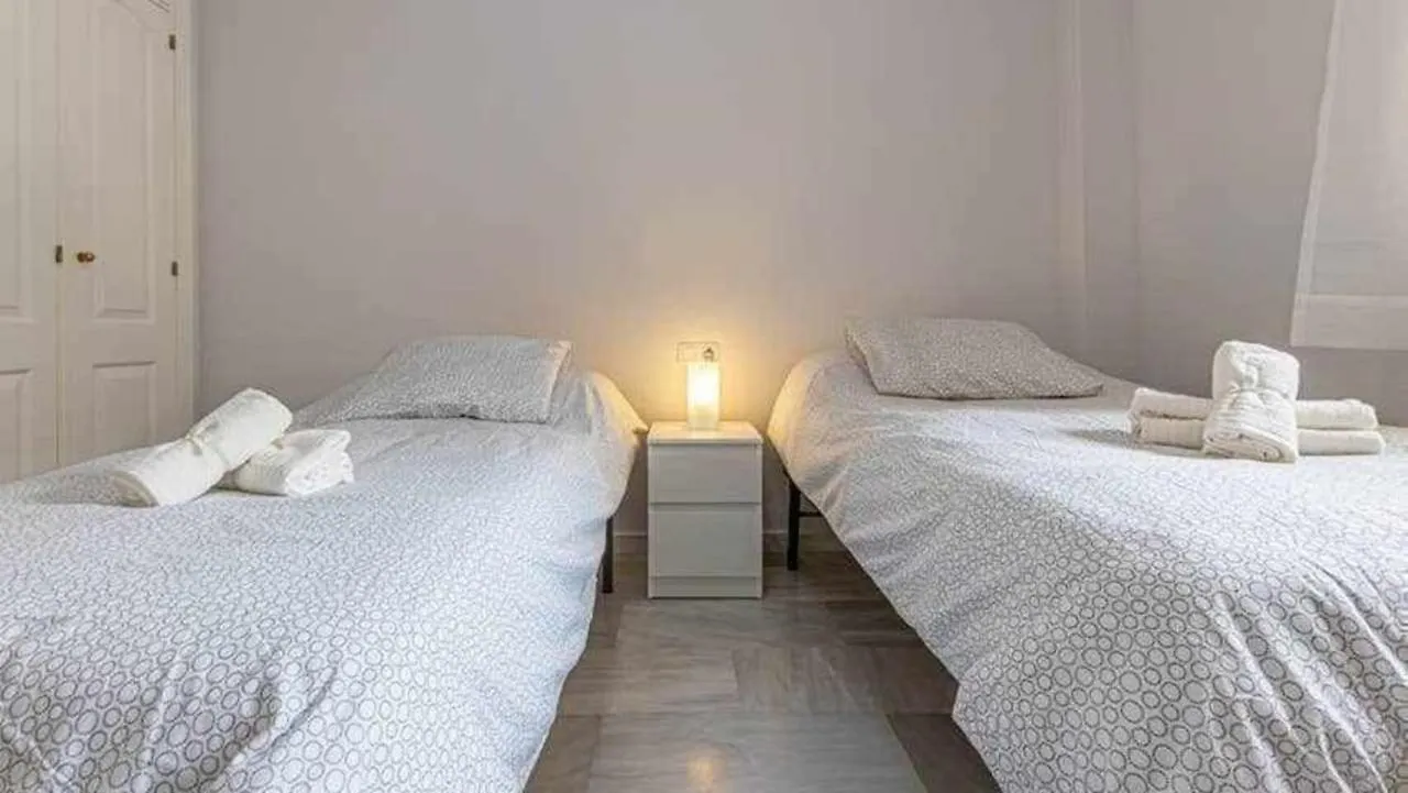 797 Holiday Rentals - Precioso Piso Para 6 Con Vista Al Mar 180 Grados Benalmadena Spain